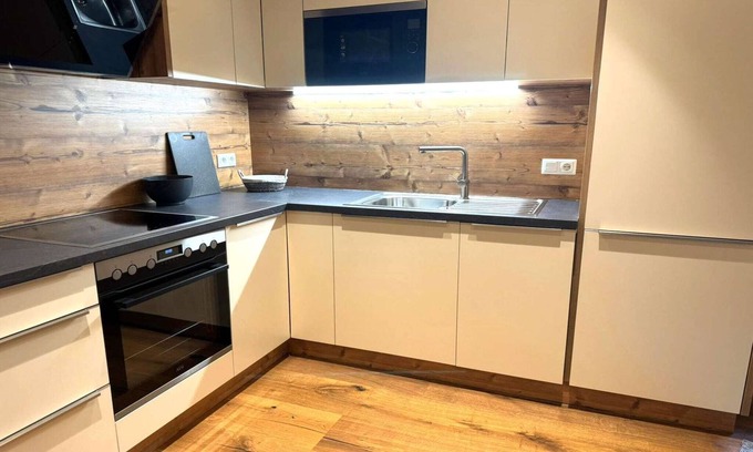 Neustift Im Stubaital Apartment | Apartment in Stubaital near Ski Lift