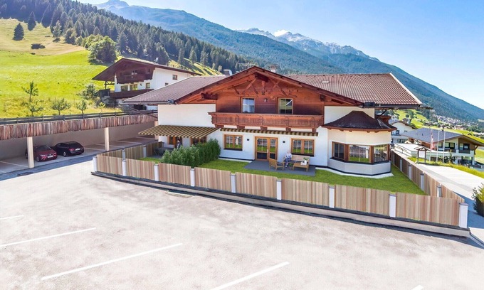 Neustift Im Stubaital Apartment | Apartment in Stubaital near Ski Lift