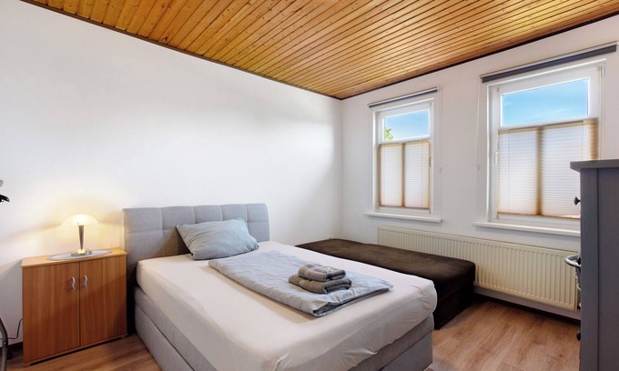 Ilsenburg Apartment | Apartment '1 Obergeschoss' with Shared Terrace, Shared Garden and Wi-Fi