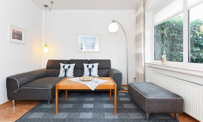 Neuharlingersiel Apartment | Apartment 2 - Haus St�rtebeker