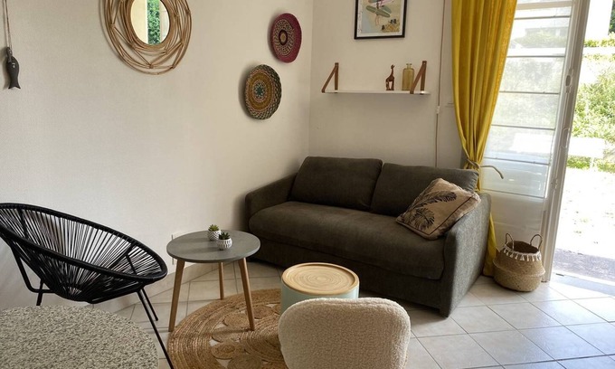Saint-Cast-le-Guildo Apartment | Apartment 300 m from the main beach, 3 people