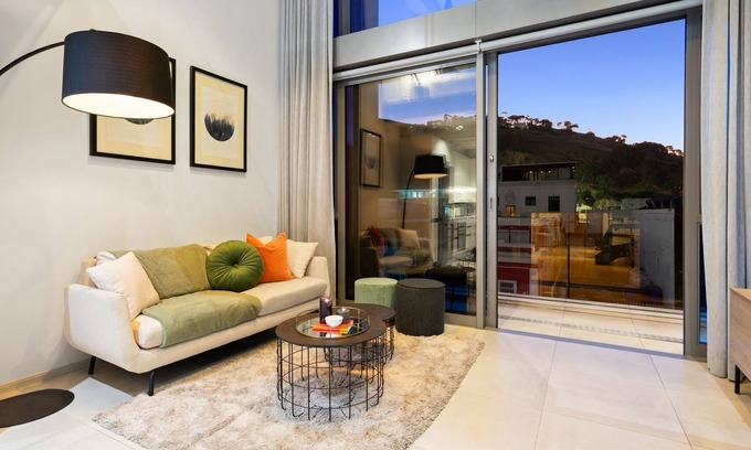 Bo'Kaap Apartment | Apartment 307 at 117 on Strand