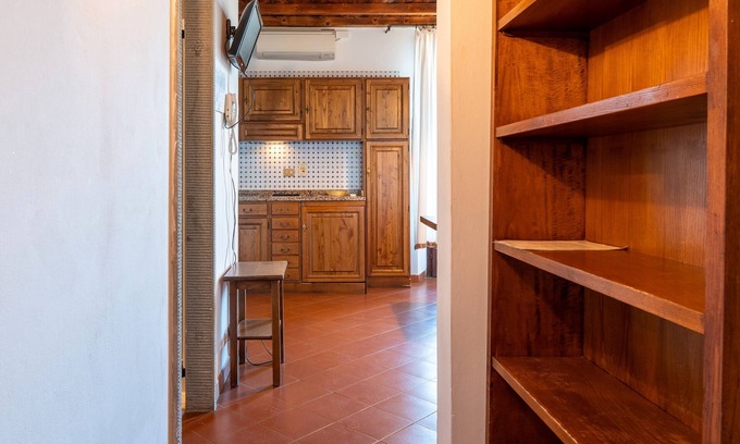 San Donato in Fronzano Apartment | Apartment '42 B Fattoria Degli Usignoli 3 Pax' with Shared Pool, Wi-Fi and Air Conditioning