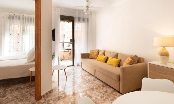 Torrevieja Apartment | Apartment 50 meters from the beach