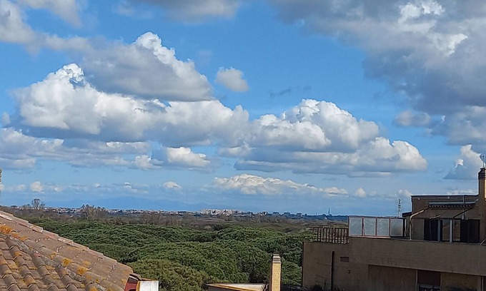 Zona XXXIV Casal Palocco Apartment | Apartment 500 m from the Guardia di Finanza Barracks Between Sky and Sea