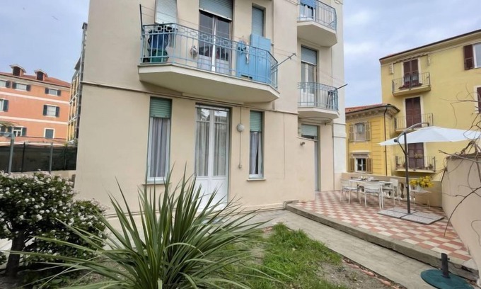 Imperia Apartment | Apartment 8 1/2 by Interhome