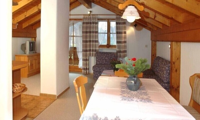 Ruhpolding Apartment | Apartment 80sqm, balcony, kitchenette, 1 bedroom, and 1 bed-sitting room