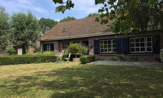 Schore House | Apartment 90m2 in country house on the water