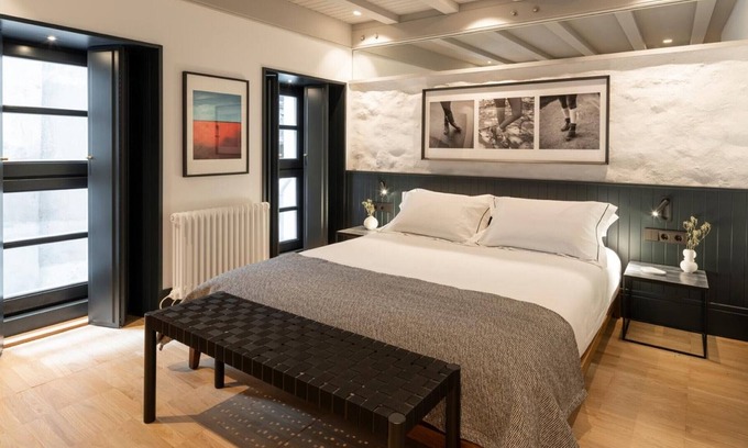 La Coruna Apartment | Apartment A Coruña, 1 bedroom, 4 persons