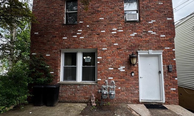 Northwest Yonkers Apartment | Apartment A - Next to Hiking Trail - Front Entrance