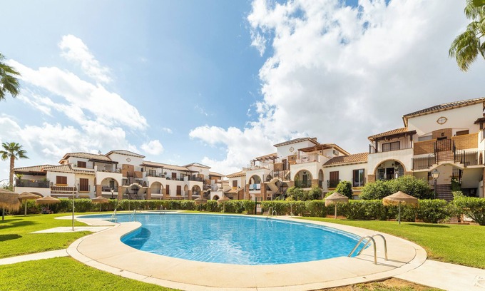 Vera Apartment | Apartment 'Al Andalus Residencial Vera Playa 2' with Shared Pool, Wi-Fi and Air Conditioning