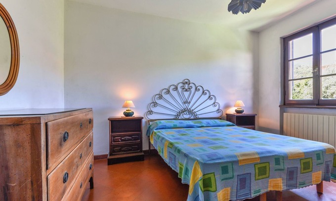 Marciana Marina Apartment | Apartment 'Appartamento Spazioso Nel Verde' with Private Terrace, Shared Garden and Wi-Fi