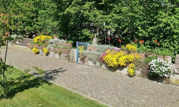 Bischberg Apartment | Apartment 'Auszeit 1 Bischberg' with Balcony, Shared Garden and Wi-Fi