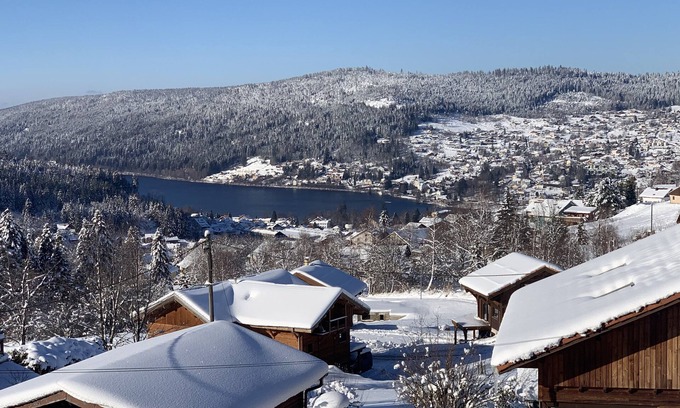 Gerardmer Apartment | Apartment - Beautiful Lake View - Feet of the slopes - 4 stars