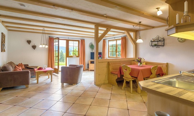 Schwarzenbach Apartment | Apartment 'Birke' with Private Terrace, Shared Garden and Wi-Fi