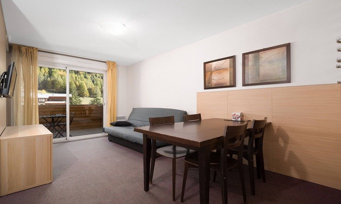 Allos Apartment | Apartment by Interhome