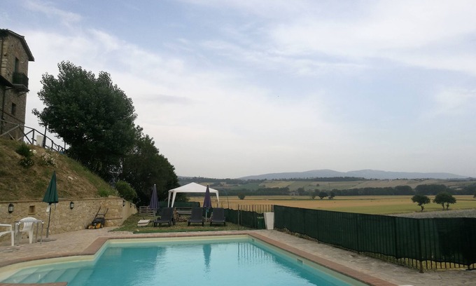 Fratta Apartment | Apartment Camelia 1 Bedroom, Living Room, 4 Pax,60mq