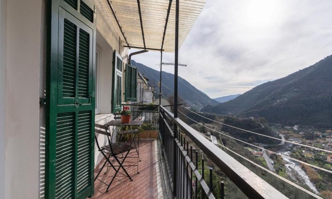 Montalto Ligure Apartment | Apartment Casa dalla Mamma by Interhome