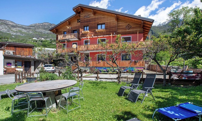 Panorama Apartment | Apartment "Casa Michod - Nonna Genia" with Mountain View, Shared Garden & Wi-Fi
