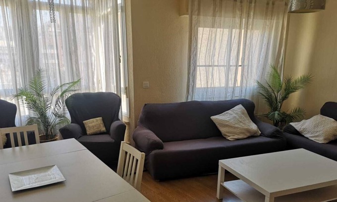 Almeria Centro Apartment | Apartment 'Casa Rosina' close to the Sea with Wi-Fi