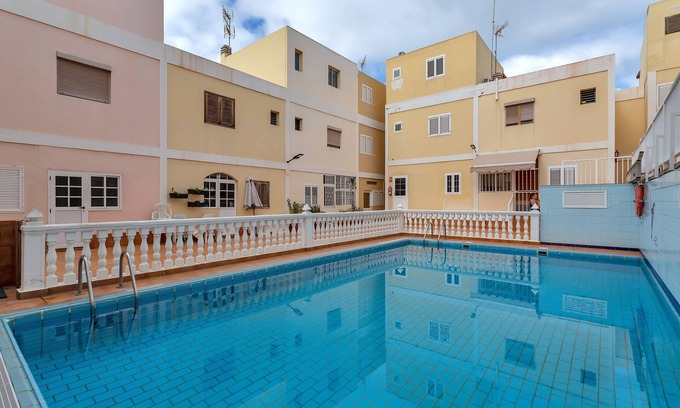 San Fernando Apartment | Apartment 'Casarossa' with Private Garden and Wi-Fi