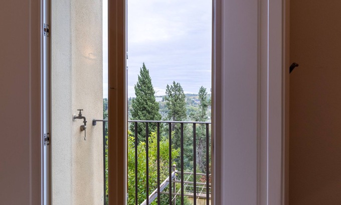 Castelfalfi Apartment | Apartment 'Castelfalfi Tuscany' with wonderful views of golf course and Tuscan hills