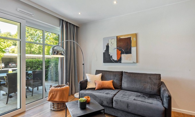 Schmallenberg Apartment | Apartment 'Deluxe' with Private Terrace, Balcony and Wi-Fi