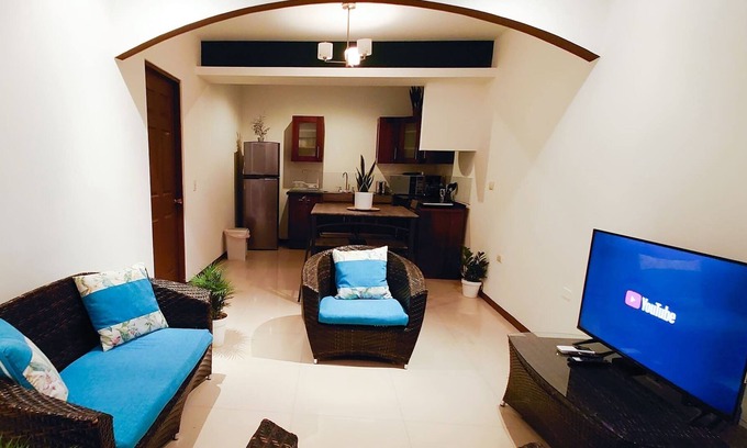 Liberia House | Apartment Equipped With Excellent Location