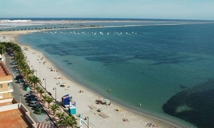 Los Cuarteros Apartment | Apartment with bedroom 200 meters from Villananitos beach