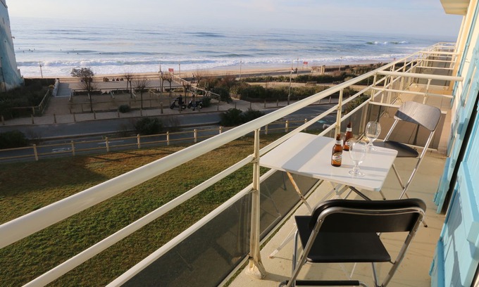 Soorts-Hossegor Apartment | Apartment F2, Hossegor beach, sea view (ocean)