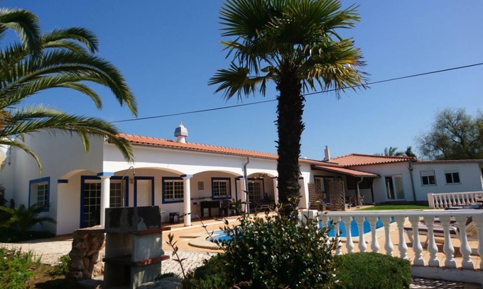 Funchal Apartment | Apartment for 4 people on a large plot with private pool