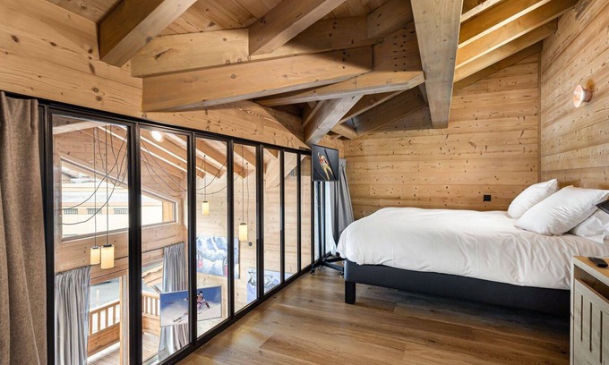 Courchevel Villa | Apartment Poppy - Four Bedroom Villa, Sleeps 8