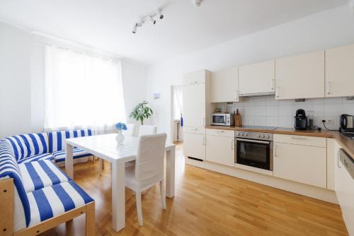 Wieden Apartment | Apartment France | Operastreet