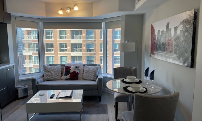 Bloor-Yorkville Apartment | Apartment fully furnished in the hart of Toronto Yorkville close to University.