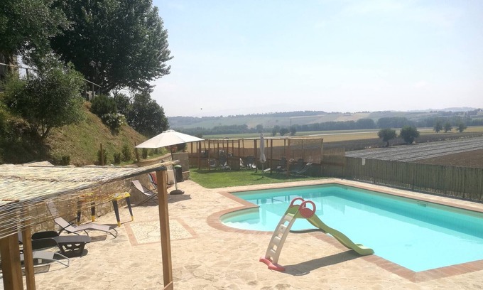 Fratta Apartment | Apartment Ginestra 1 Bedroom 5 Pax shared pool