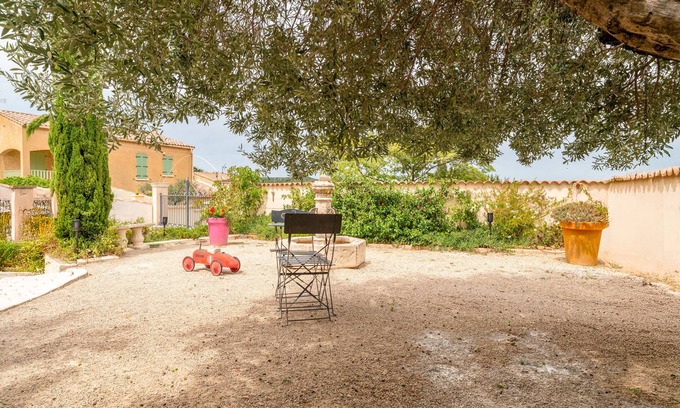 Saze Apartment | Apartment 'Gite' with Private Terrace, Wi-Fi and Air Conditioning