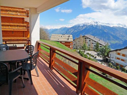 Randogne Apartment | Apartment Grand Large A 18 by Interhome