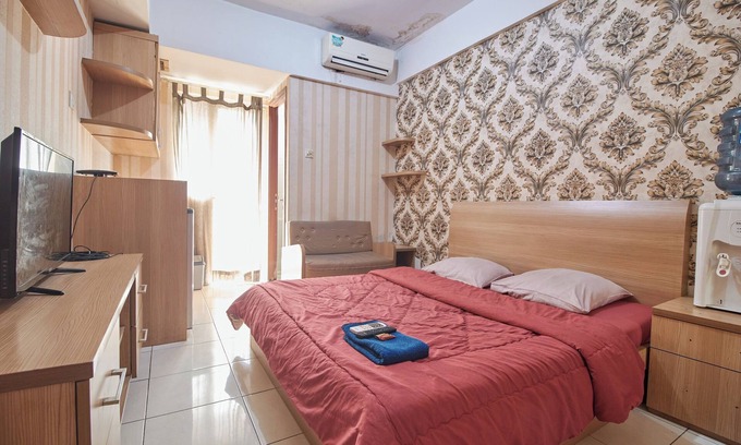 Serpong Apartment | Apartment Green Lake View Ciputat by Celebrity Room
