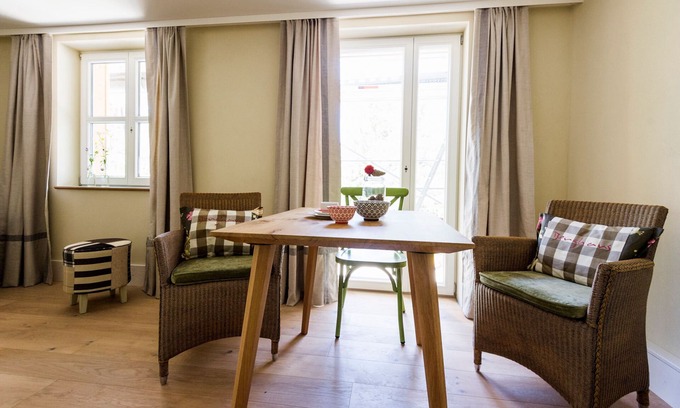 Sud Apartment | Apartment Hotel Berghaus Freiburg with panoramic view and mountain air at 1161m
