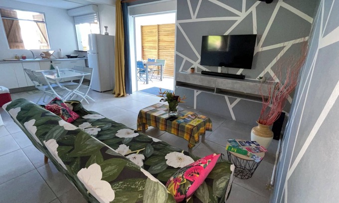 Le Robert Apartment | Apartment ideal for 4 travellers/seaside