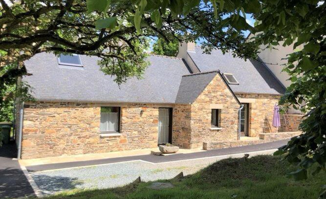 Guiclan House | Apartment in Brittany near Sandy Beaches