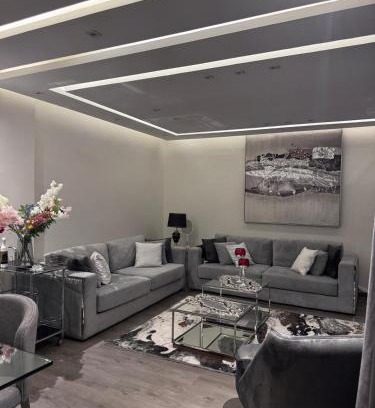 Dream Land Apartment | Apartment in Dreamland