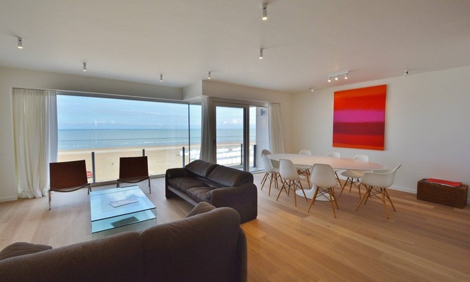Knokke Apartment | Apartment in Duinbergen near Sailing Club