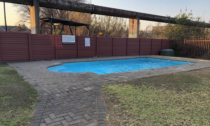 Newcastle Apartment | Apartment in Newcastle Kzn