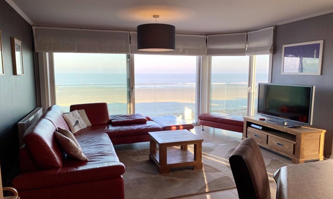 Nieuwpoort-Bad Apartment | Apartment in Nieuwpoort by the Beach