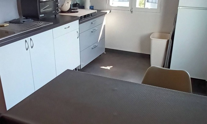 Rougiers Apartment | Apartment in Provence Verte