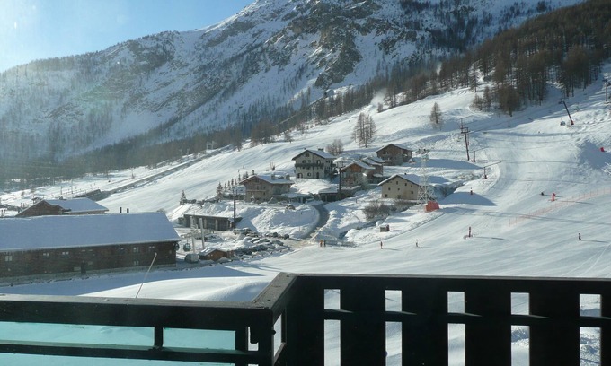 Val-d'Isere Apartment | APARTMENT IN RESIDENCE AT THE FOOT OF SLOPES