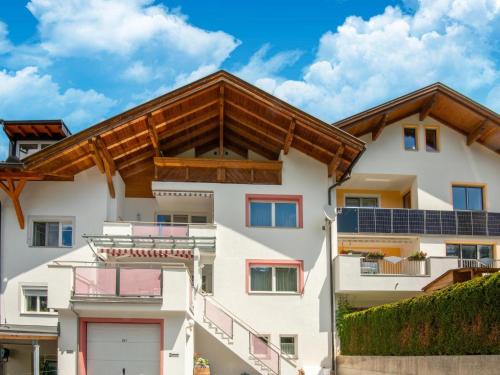 Strengen Apartment | Apartment in Strengen near Ski Slopes