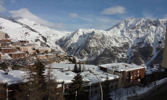 Orcieres-Merlette Apartment | Apartment in the center of the resort, at the foot of the slopes,.