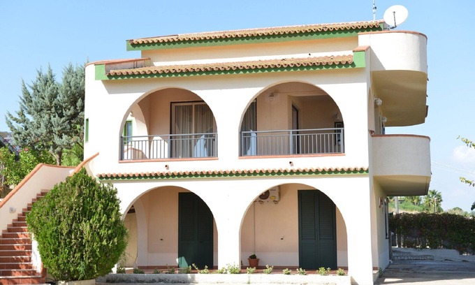 Porto Palo Apartment | APARTMENT IN VILLA (AT THE SEA) Porto Palo Menfi